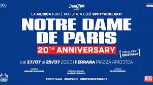 Locandina spettacolo Notre Dame de Paris spettacolo che si terrà a Ferrara in piazza Ariostea dal 27 al 29 luglio 2022